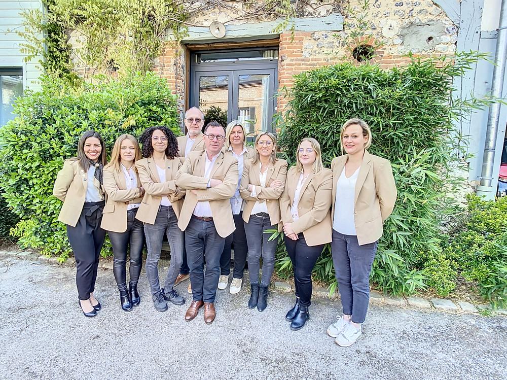 l'équipe de l'agence Cabinet Mariette