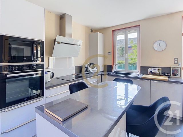 maison à vendre - 4 pièces - 120.6 m2 - LILLEBONNE - 76 - HAUTE-NORMANDIE - Century 21 Cabinet Mariette