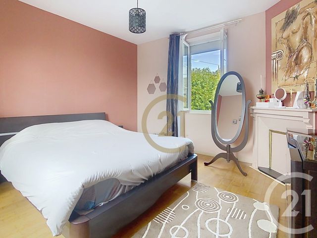 maison à vendre - 4 pièces - 120.6 m2 - LILLEBONNE - 76 - HAUTE-NORMANDIE - Century 21 Cabinet Mariette