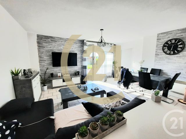 Appartement F3 à louer - 3 pièces - 67.63 m2 - TANCARVILLE - 76 - HAUTE-NORMANDIE - Century 21 Cabinet Mariette