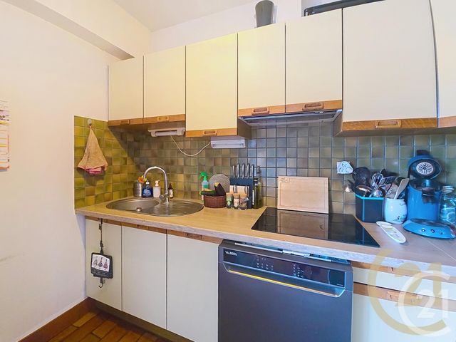 Afficher la photo en grand Appartement F2 à vendre - 3 pièces - 70.76 m2 - LILLEBONNE - 76 - HAUTE-NORMANDIE - Century 21 Cabinet Mariette