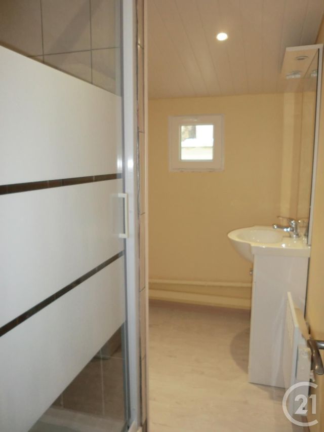 Afficher la photo en grand maison à vendre - 1 pièce - 24.0 m2 - LILLEBONNE - 76 - HAUTE-NORMANDIE - Century 21 Cabinet Mariette
