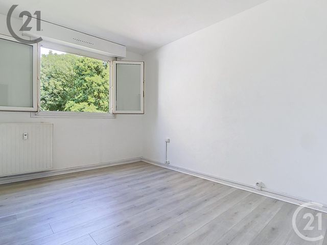 Appartement F2 à vendre - 4 pièces - 81.66 m2 - PORT JEROME SUR SEINE - 76 - HAUTE-NORMANDIE - Century 21 Cabinet Mariette