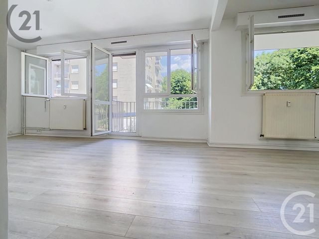 Appartement F2 à vendre - 4 pièces - 81.66 m2 - PORT JEROME SUR SEINE - 76 - HAUTE-NORMANDIE - Century 21 Cabinet Mariette