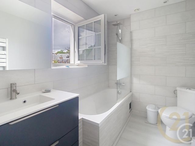 Afficher la photo en grand maison à vendre - 5 pièces - 151.88 m2 - ST GILLES DE CRETOT - 76 - HAUTE-NORMANDIE - Century 21 Cabinet Mariette