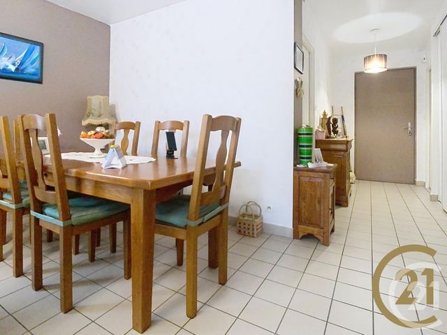 Appartement F2 à vendre - 2 pièces - 59.05 m2 - LILLEBONNE - 76 - HAUTE-NORMANDIE - Century 21 Cabinet Mariette