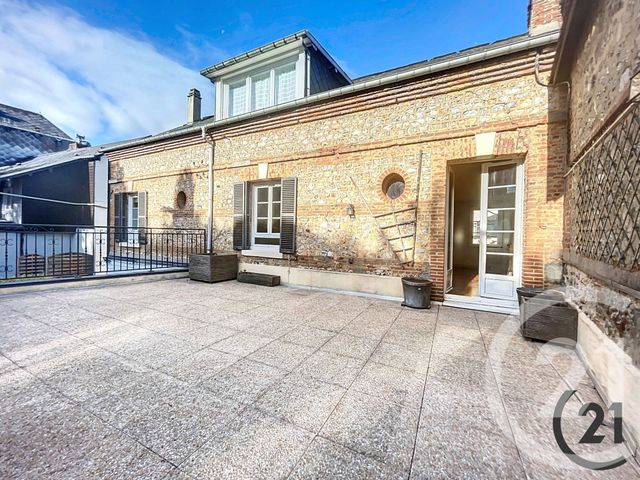 Appartement F5 à louer - 5 pièces - 141.94 m2 - LILLEBONNE - 76 - HAUTE-NORMANDIE - Century 21 Cabinet Mariette