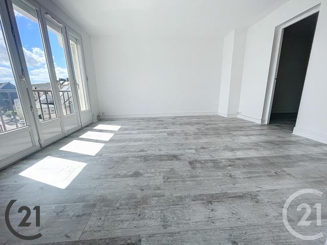 Appartement à louer - 3 pièces - 60.84 m2 - BOLBEC - 76 - HAUTE-NORMANDIE - Century 21 Cabinet Mariette