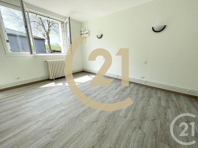 Appartement à louer - 3 pièces - 63.0 m2 - ST ARNOULT - 76 - HAUTE-NORMANDIE - Century 21 Cabinet Mariette