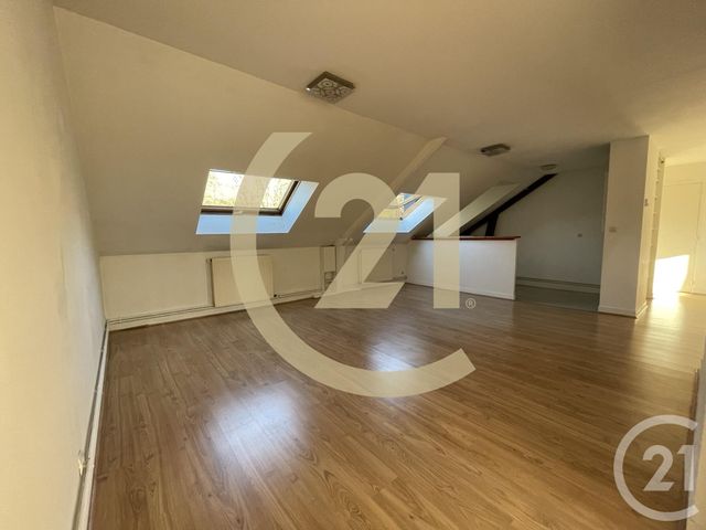 Appartement à louer - 3 pièces - 53.6 m2 - LILLEBONNE - 76 - HAUTE-NORMANDIE - Century 21 Cabinet Mariette