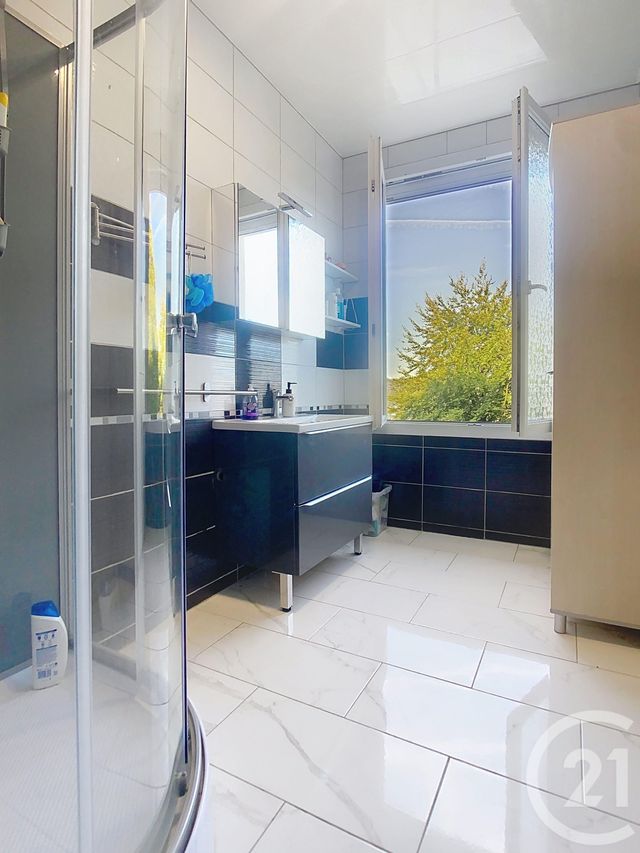 maison à vendre - 6 pièces - 135.0 m2 - LILLEBONNE - 76 - HAUTE-NORMANDIE - Century 21 Cabinet Mariette