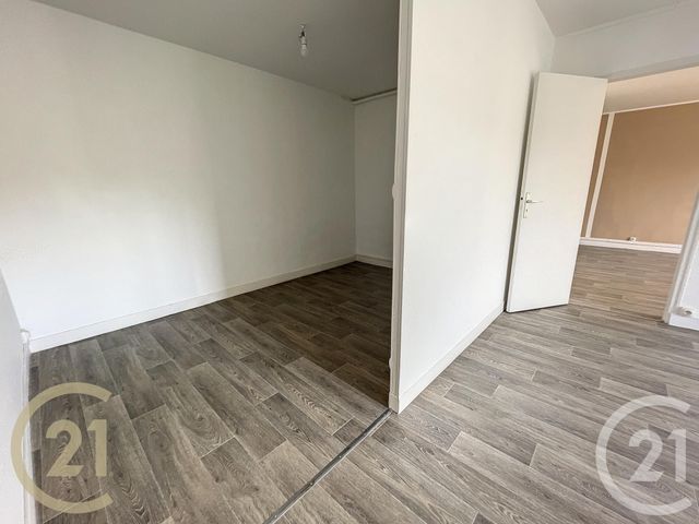 Appartement à louer - 3 pièces - 53.52 m2 - BOLBEC - 76 - HAUTE-NORMANDIE - Century 21 Cabinet Mariette