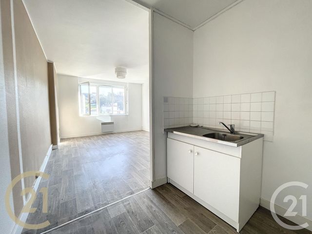 Appartement à louer - 3 pièces - 53.52 m2 - BOLBEC - 76 - HAUTE-NORMANDIE - Century 21 Cabinet Mariette