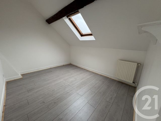 Appartement à louer - 3 pièces - 66.25 m2 - BOLBEC - 76 - HAUTE-NORMANDIE - Century 21 Cabinet Mariette