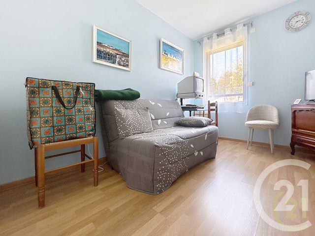 Appartement F3 à louer - 3 pièces - 71.2 m2 - LILLEBONNE - 76 - HAUTE-NORMANDIE - Century 21 Cabinet Mariette