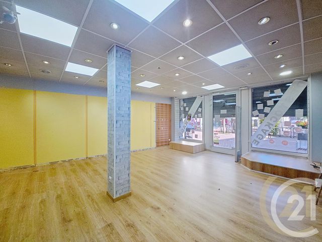 immeuble à vendre - 132.0 m2 - LILLEBONNE - 76 - HAUTE-NORMANDIE - Century 21 Cabinet Mariette