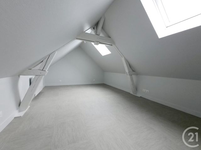 maison à louer - 4 pièces - 62.25 m2 - LILLEBONNE - 76 - HAUTE-NORMANDIE - Century 21 Cabinet Mariette