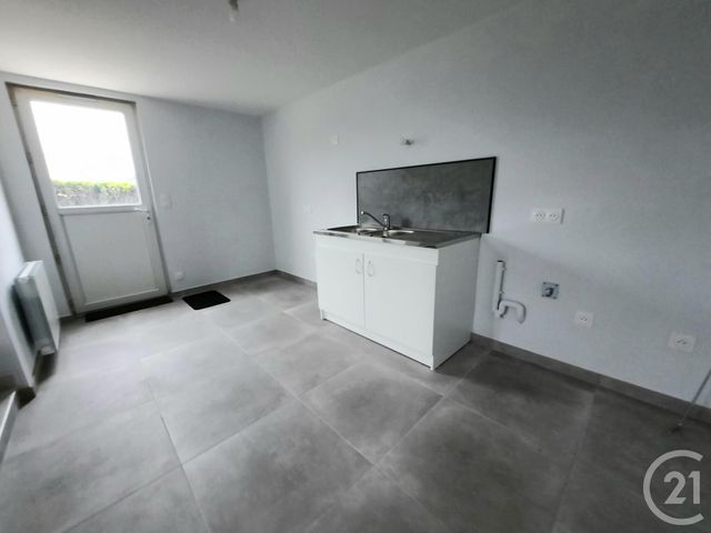 maison à louer - 4 pièces - 62.25 m2 - LILLEBONNE - 76 - HAUTE-NORMANDIE - Century 21 Cabinet Mariette