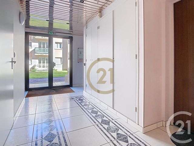 Appartement F4 à vendre - 4 pièces - 119.0 m2 - LILLEBONNE - 76 - HAUTE-NORMANDIE - Century 21 Cabinet Mariette