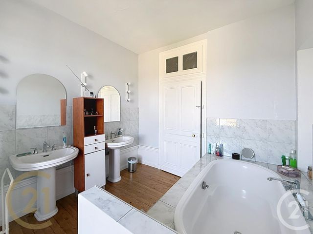 maison à vendre - 9 pièces - 265.42 m2 - PORT JEROME SUR SEINE - 76 - HAUTE-NORMANDIE - Century 21 Cabinet Mariette
