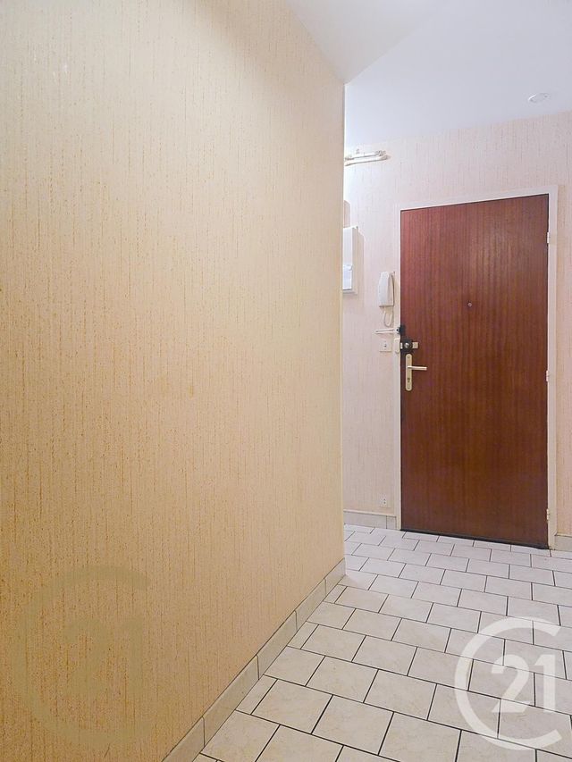 Appartement F2 à vendre - 2 pièces - 59.0 m2 - LILLEBONNE - 76 - HAUTE-NORMANDIE - Century 21 Cabinet Mariette