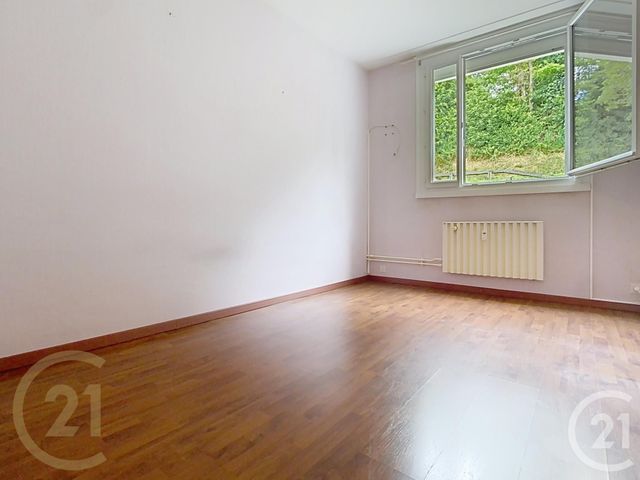 Appartement F2 à vendre - 2 pièces - 59.0 m2 - LILLEBONNE - 76 - HAUTE-NORMANDIE - Century 21 Cabinet Mariette