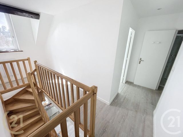 Appartement à louer - 3 pièces - 63.5 m2 - BOLBEC - 76 - HAUTE-NORMANDIE - Century 21 Cabinet Mariette