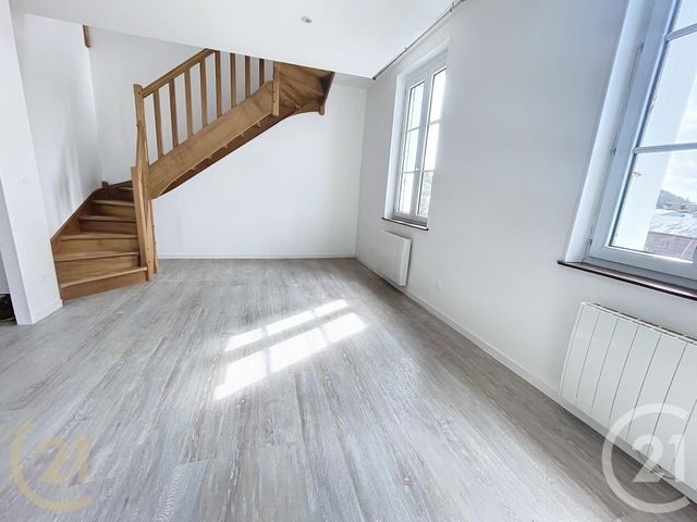 Appartement à louer - 3 pièces - 63.5 m2 - BOLBEC - 76 - HAUTE-NORMANDIE - Century 21 Cabinet Mariette