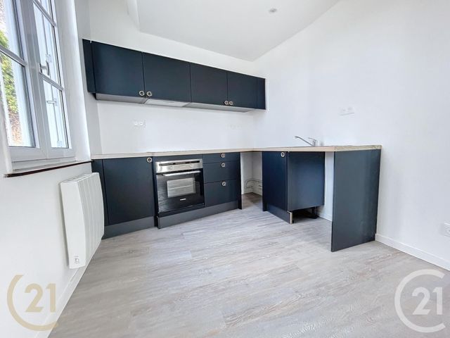 Appartement à louer - 3 pièces - 63.5 m2 - BOLBEC - 76 - HAUTE-NORMANDIE - Century 21 Cabinet Mariette