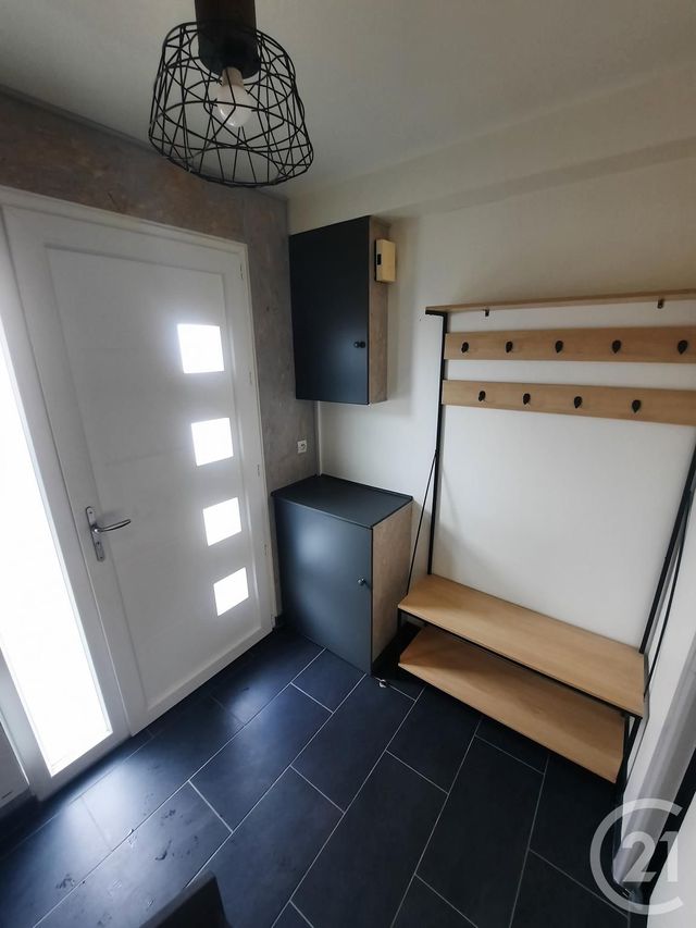 Appartement à louer - 2 pièces - 27.24 m2 - LILLEBONNE - 76 - HAUTE-NORMANDIE - Century 21 Cabinet Mariette