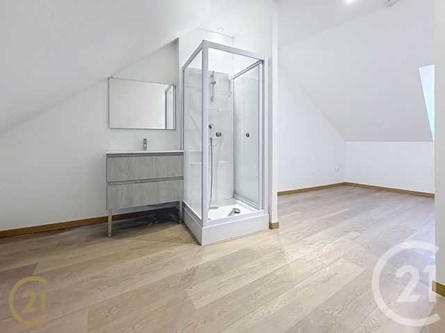 Appartement à louer - 2 pièces - 25.87 m2 - LILLEBONNE - 76 - HAUTE-NORMANDIE - Century 21 Cabinet Mariette