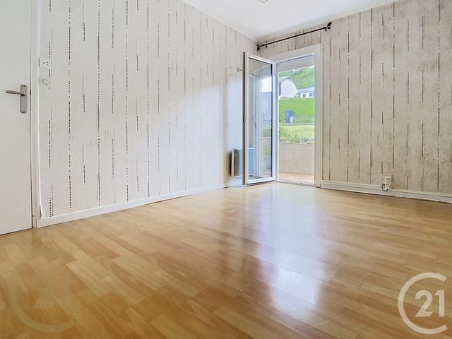 maison à vendre - 4 pièces - 78.68 m2 - LILLEBONNE - 76 - HAUTE-NORMANDIE - Century 21 Cabinet Mariette