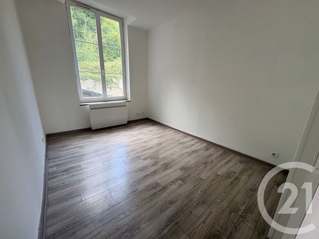 Appartement F3 à louer - 3 pièces - 60.0 m2 - BOLBEC - 76 - HAUTE-NORMANDIE - Century 21 Cabinet Mariette