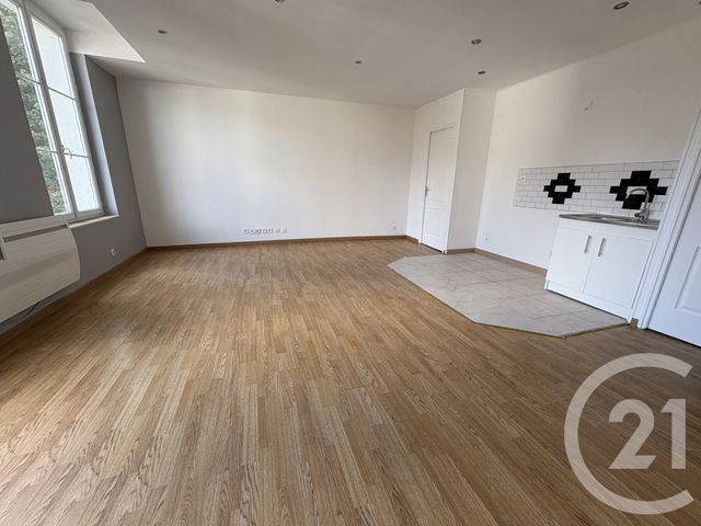 Appartement F3 à louer - 3 pièces - 60.0 m2 - BOLBEC - 76 - HAUTE-NORMANDIE - Century 21 Cabinet Mariette