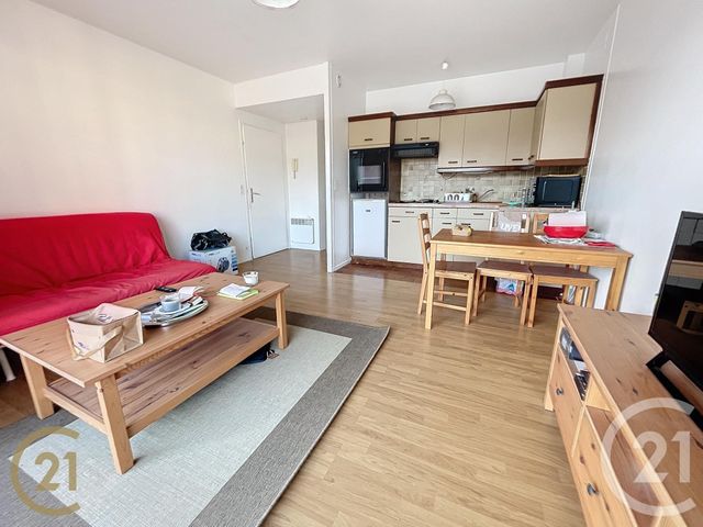 Appartement F2 à louer - 2 pièces - 39.4 m2 - LILLEBONNE - 76 - HAUTE-NORMANDIE - Century 21 Cabinet Mariette