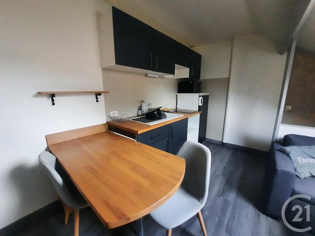 Appartement à louer - 2 pièces - 27.24 m2 - LILLEBONNE - 76 - HAUTE-NORMANDIE - Century 21 Cabinet Mariette