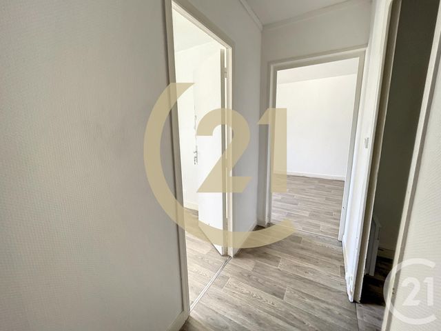 Appartement F2 à louer - 2 pièces - 38.28 m2 - BOLBEC - 76 - HAUTE-NORMANDIE - Century 21 Cabinet Mariette