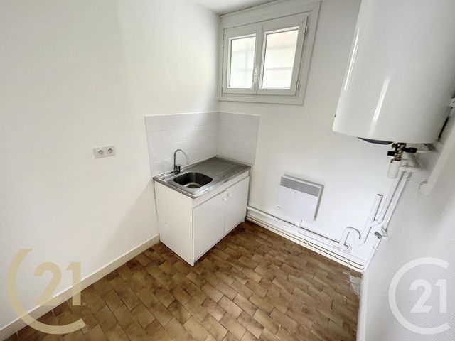 Appartement à louer - 2 pièces - 42.31 m2 - BOLBEC - 76 - HAUTE-NORMANDIE - Century 21 Cabinet Mariette
