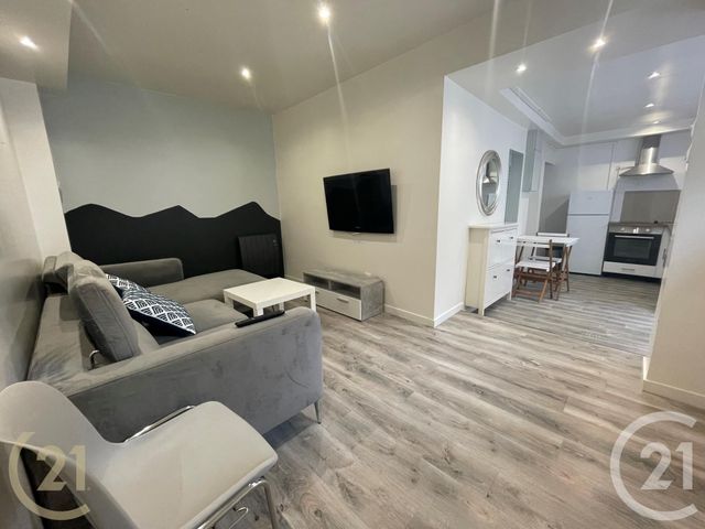 Appartement F1 à louer LILLEBONNE