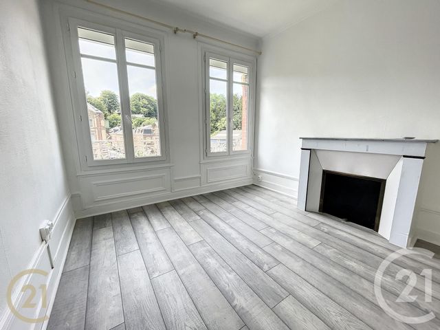 maison à louer - 4 pièces - 108.92 m2 - BOLBEC - 76 - HAUTE-NORMANDIE - Century 21 Cabinet Mariette