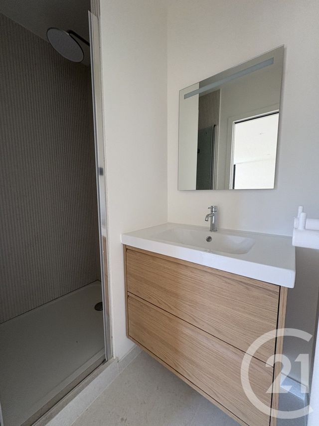 Appartement à louer - 2 pièces - 46.2 m2 - ROUEN - 76 - HAUTE-NORMANDIE - Century 21 Cabinet Mariette